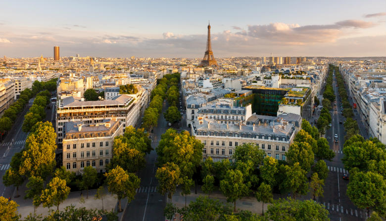 Vue sur Paris de l'Arc de Triomphe