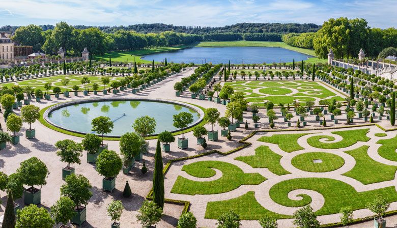Visit the beautiful and unique gardens of Versailles 