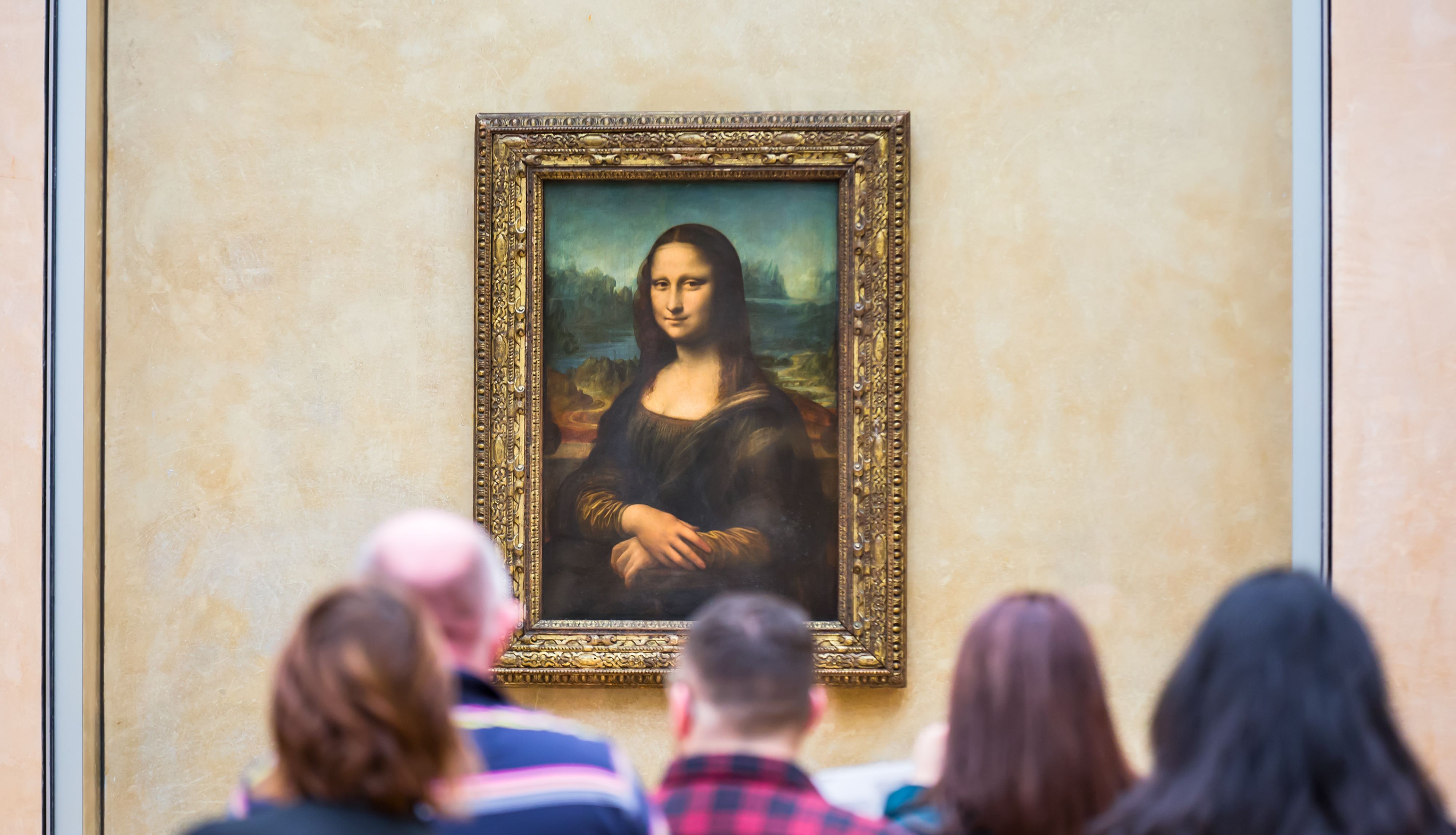 Das Louvre Museum Mit Dem Zugang Zur Mona Lisa PARISCityVISION